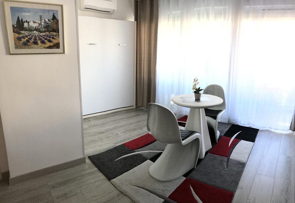 Appartamento Royal Promenade Nizza Esterno foto